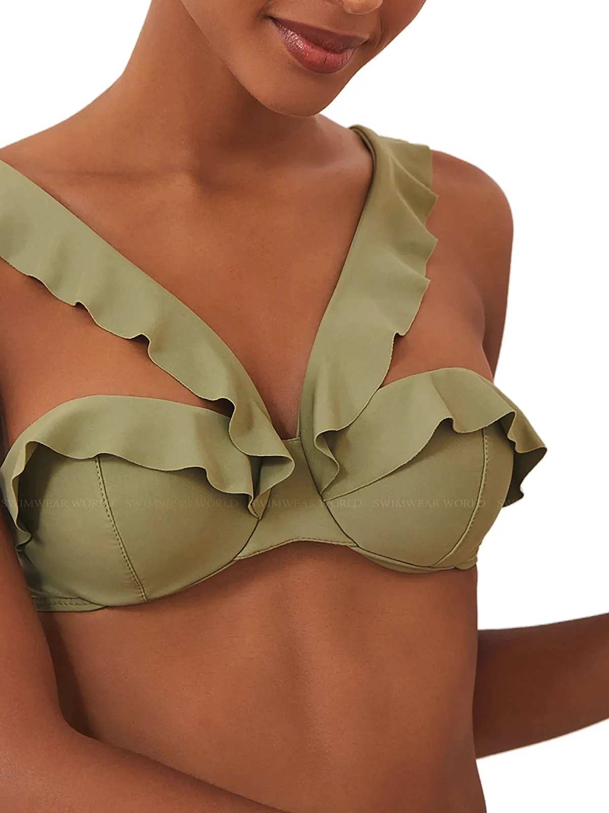 Chris-Bela Hot Pants Bikini ::RET