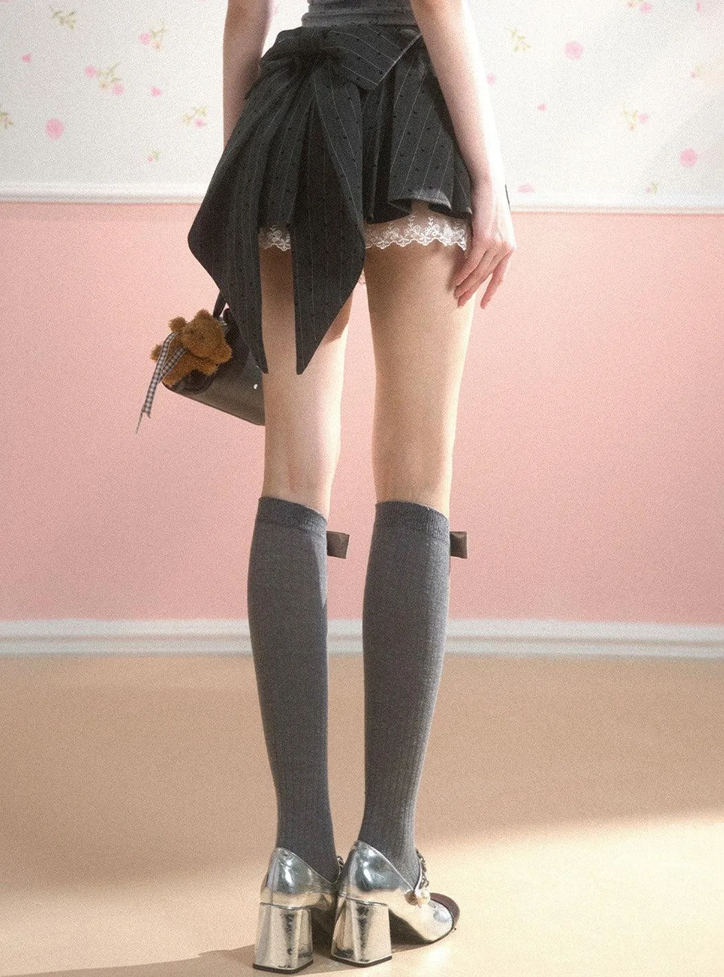 Elegant Gray Pleated A-Line Skirt