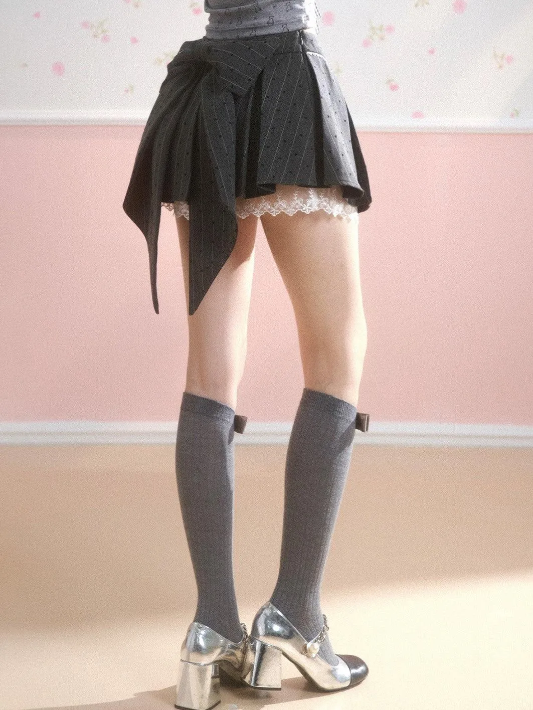 Elegant Gray Pleated A-Line Skirt