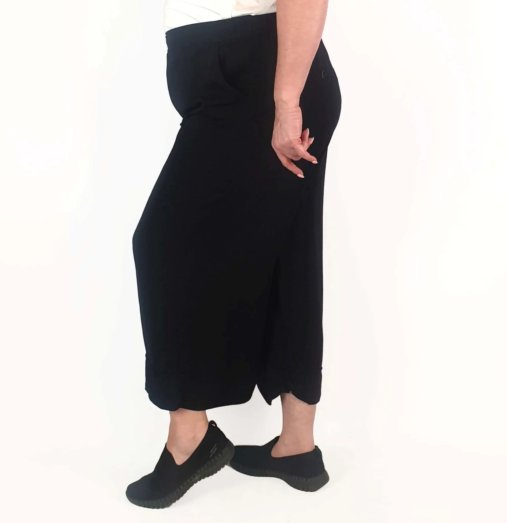 Elk black wide leg pants size 18