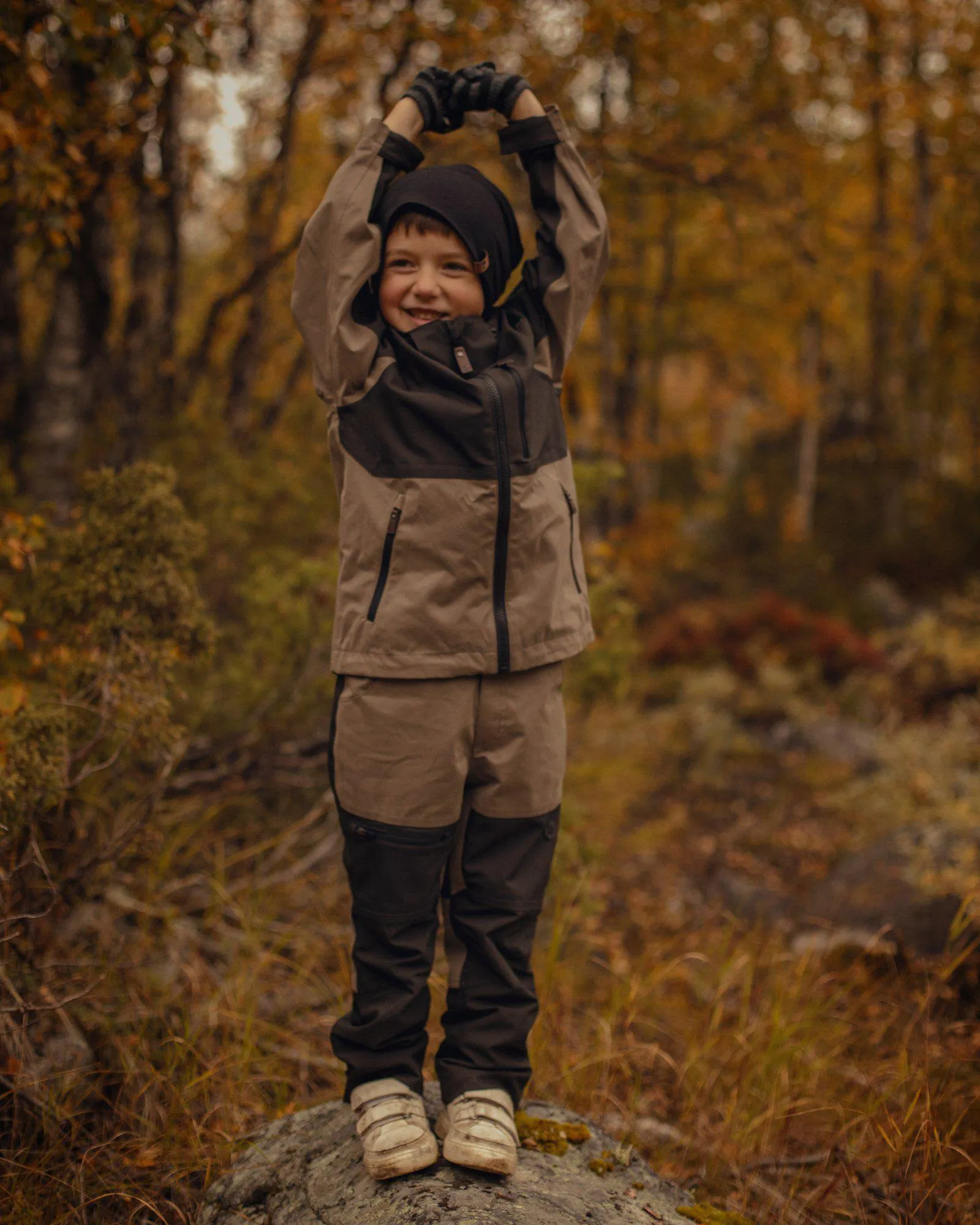 EXPLORER SHELL PANTS - GREIGE