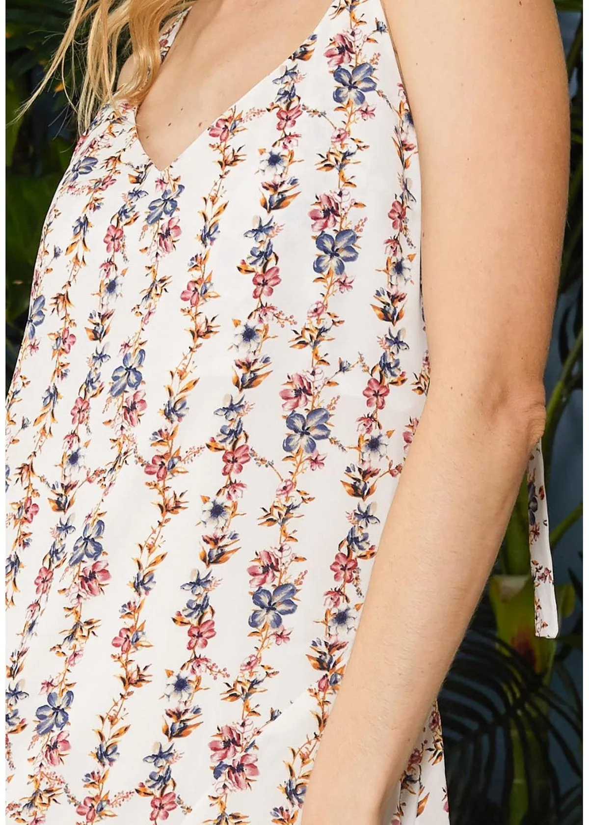 Floral V-Neck Sleeveless Maxi Dress