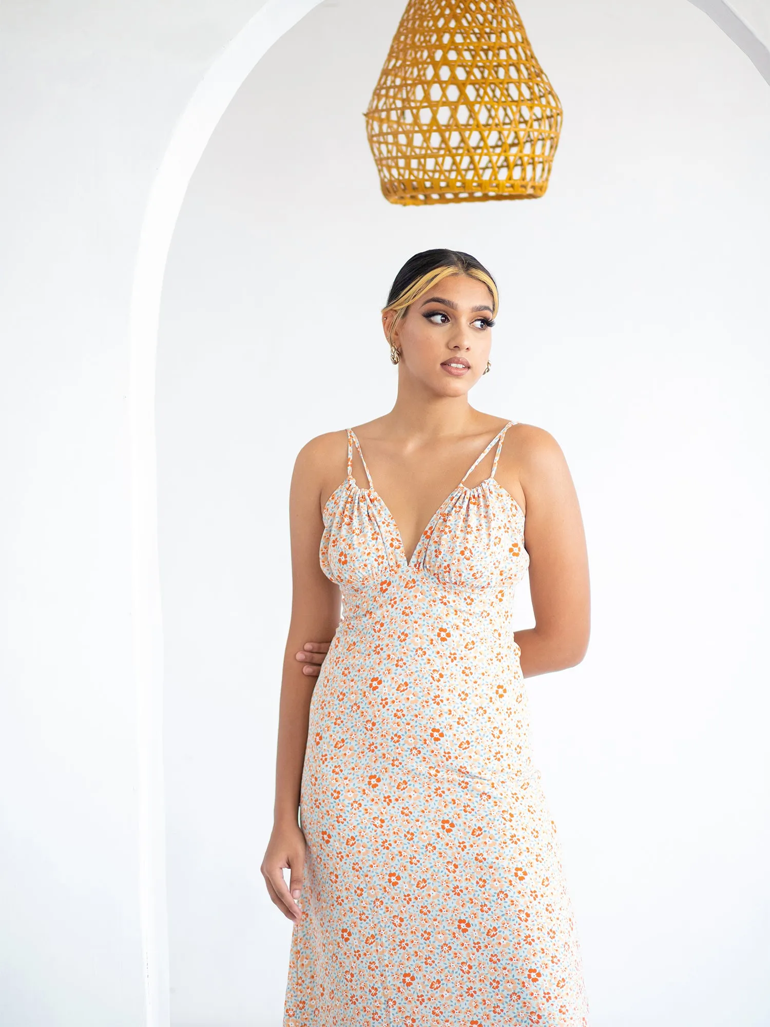 Front Tie Up Detal Maxi Dress