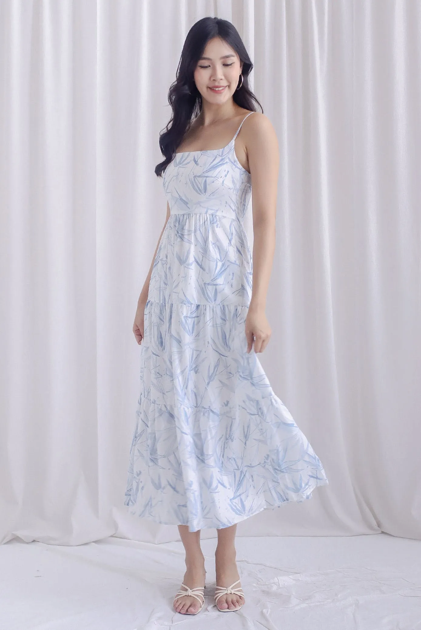 Jennie Spaghetti Tier Maxi Dress In Blue Leafy