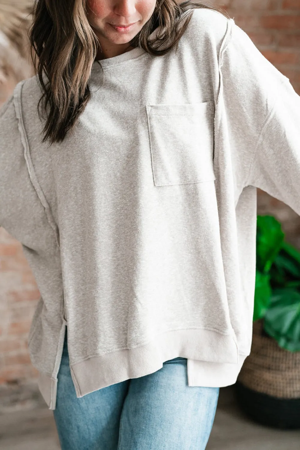 Light Grey Exposed Sea Chest Pocket Split Loose T Shirt
