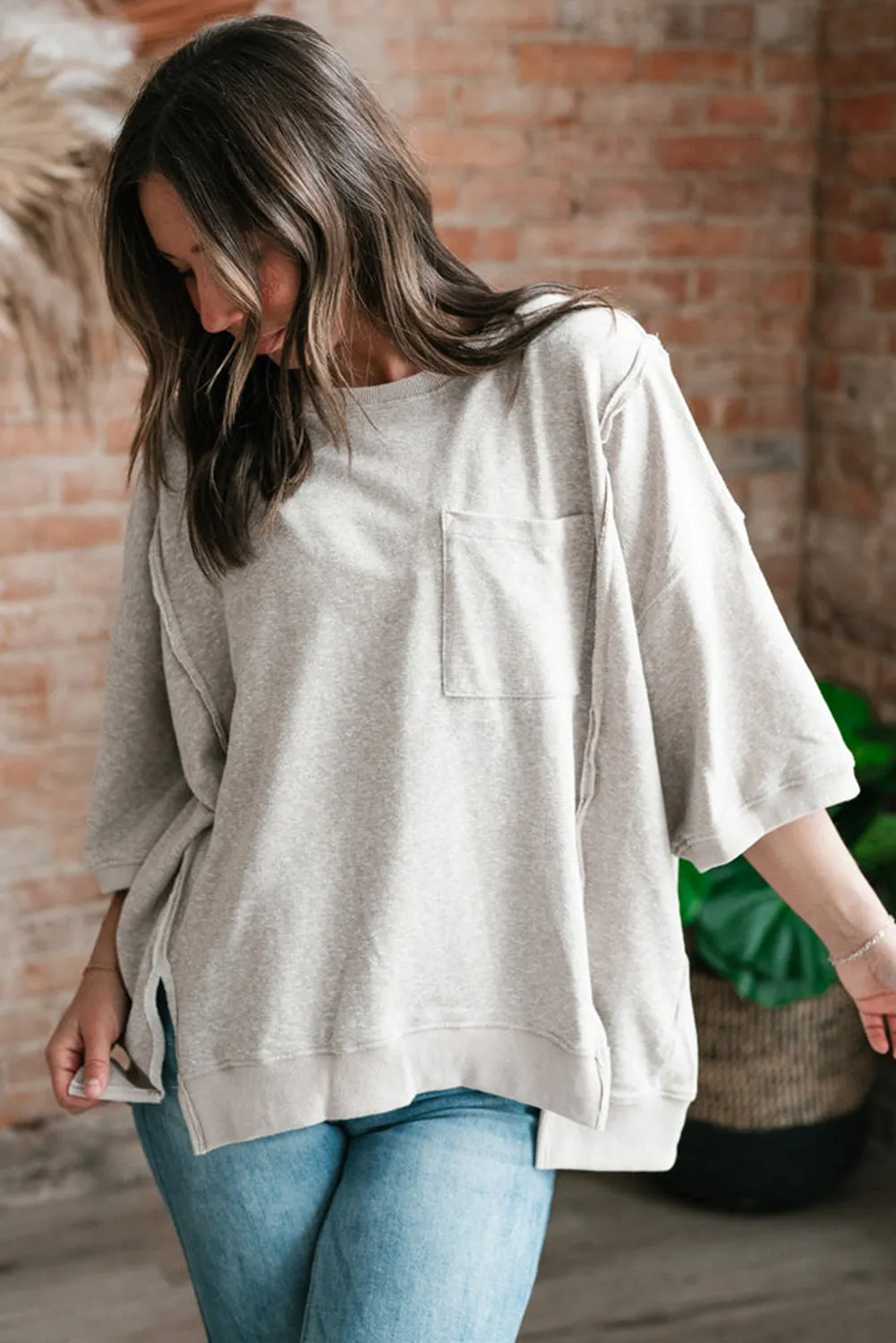 Light Grey Exposed Sea Chest Pocket Split Loose T Shirt