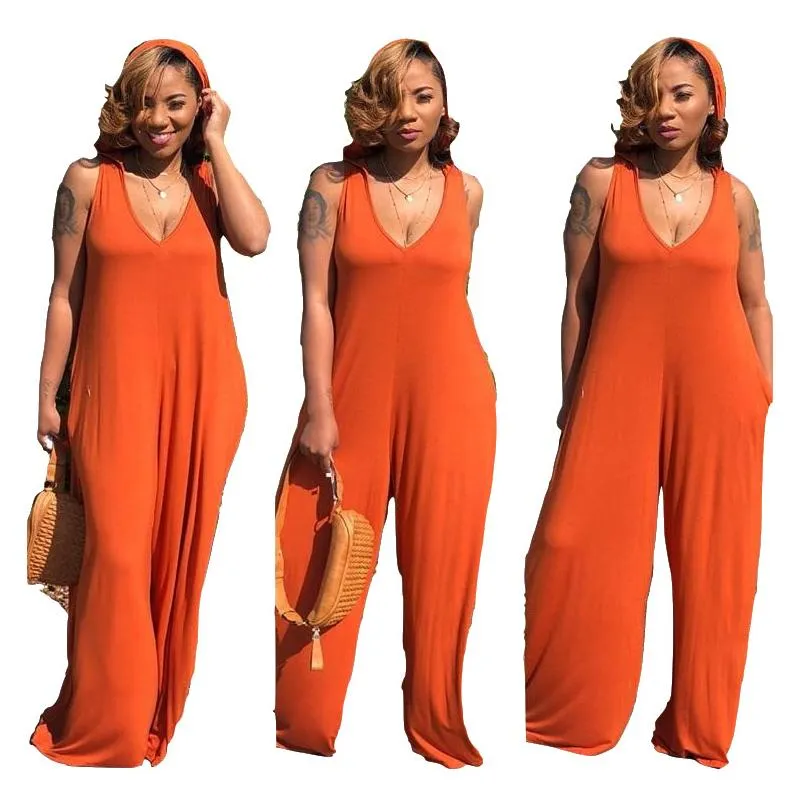 Lockerer Jumpsuit mit Kapuze