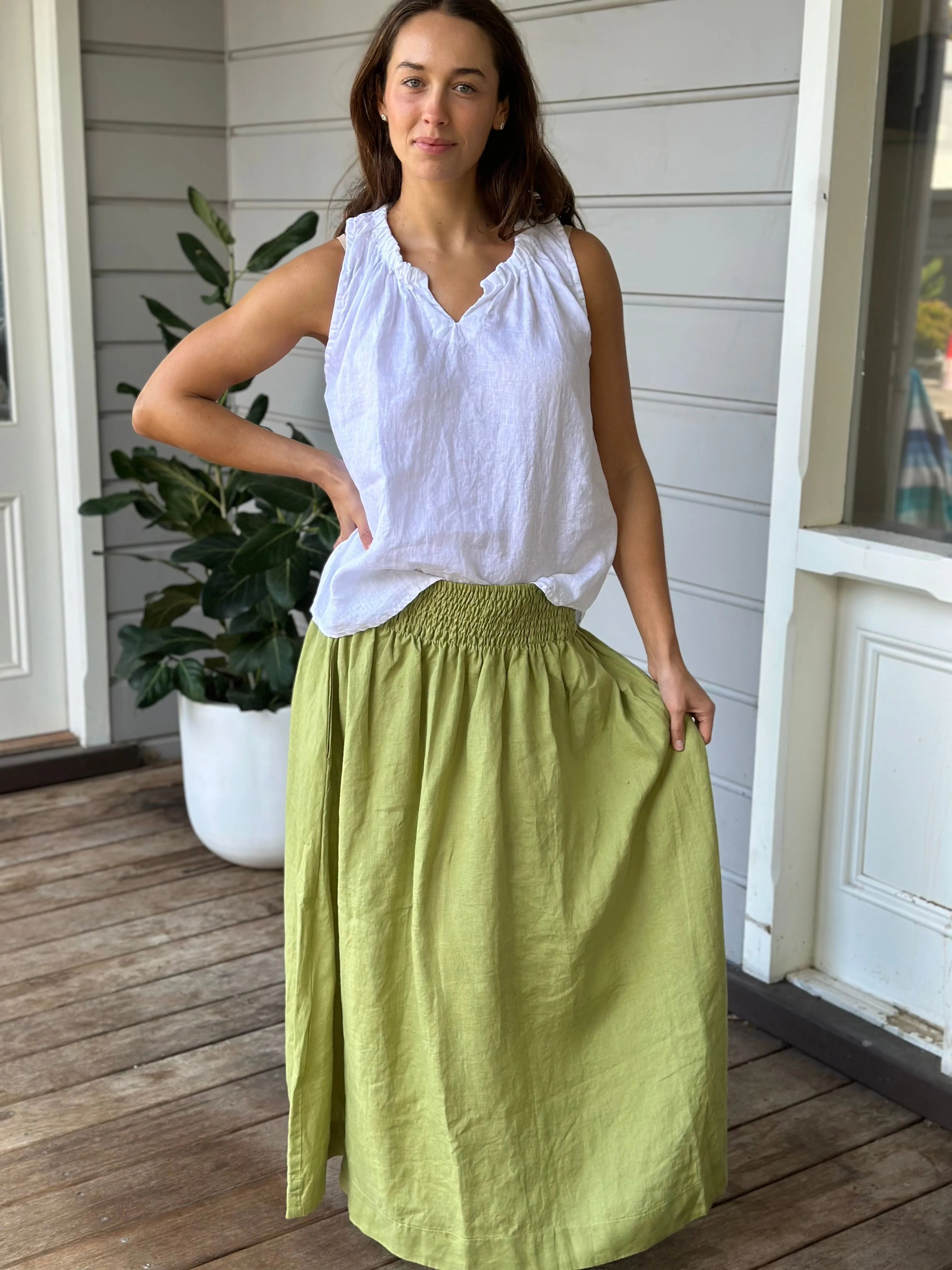lulu skirt - avocado linen