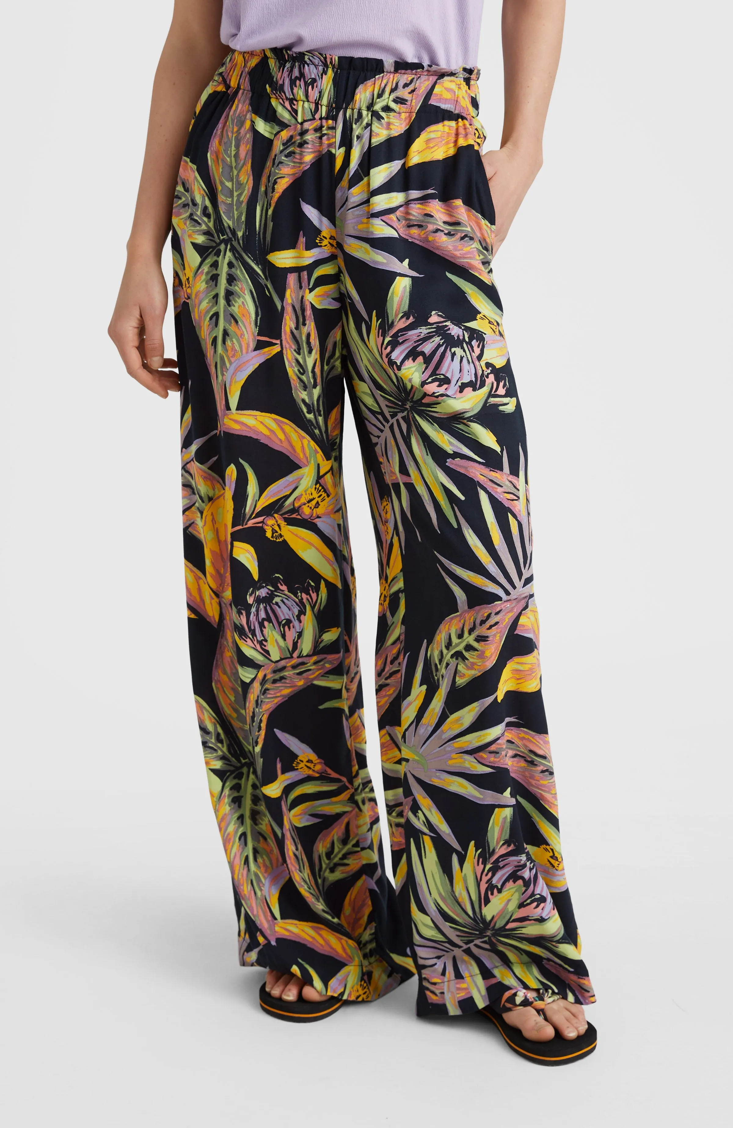 Malia Strandhose | Black Tropical Flower