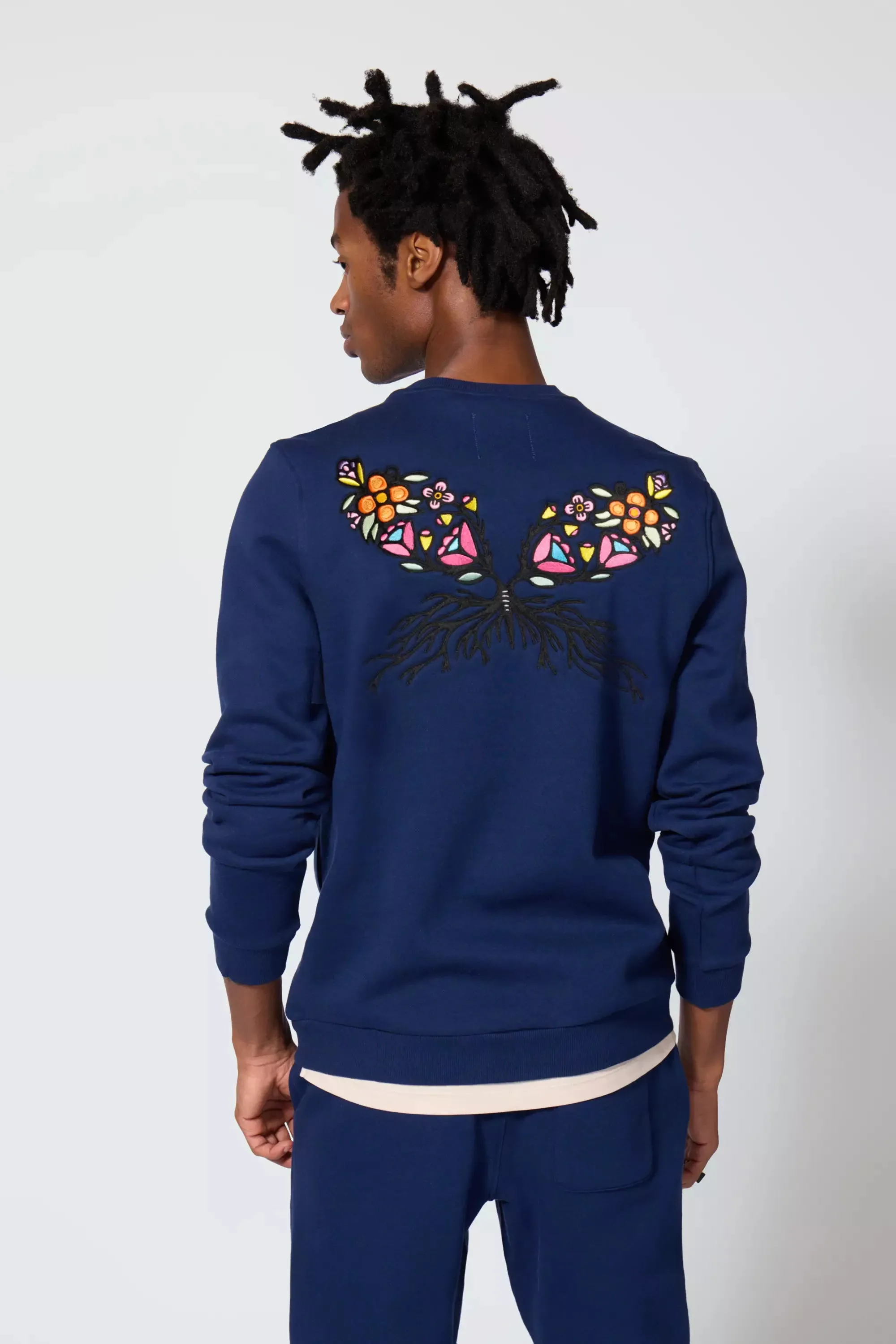 Men's Luxefleece Embroidered Sweatshirt - Navy