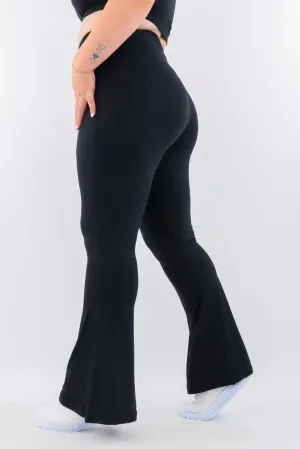 Plain Black - Regular Flarey Leggings - Leg Pockets