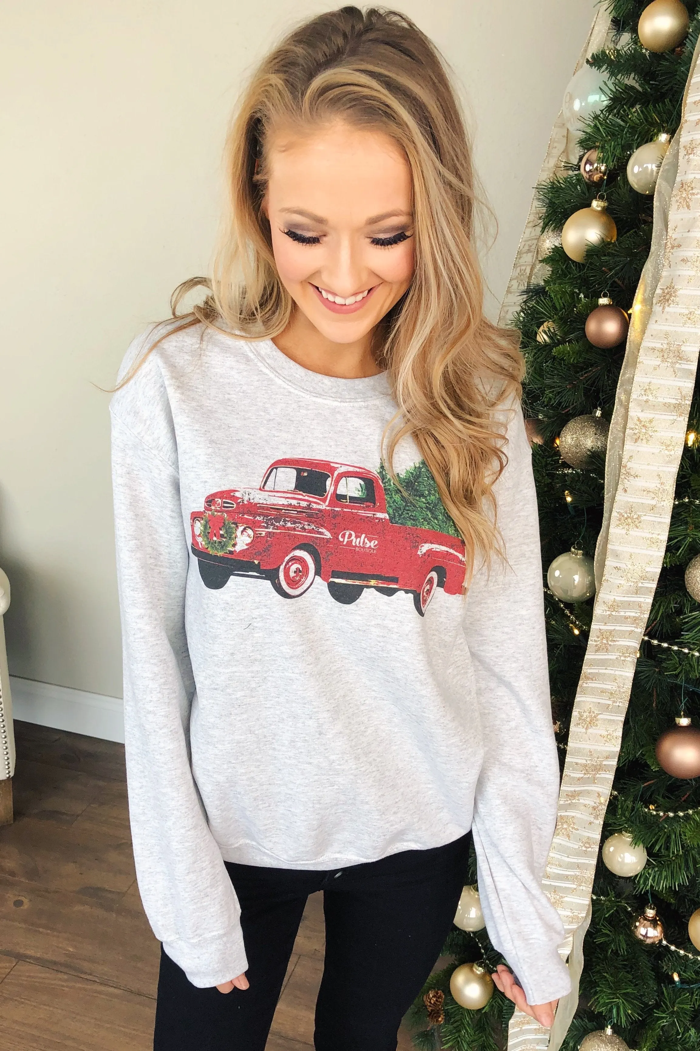 Pulse Exclusive Festive Graphic Pullover- Heather Grey