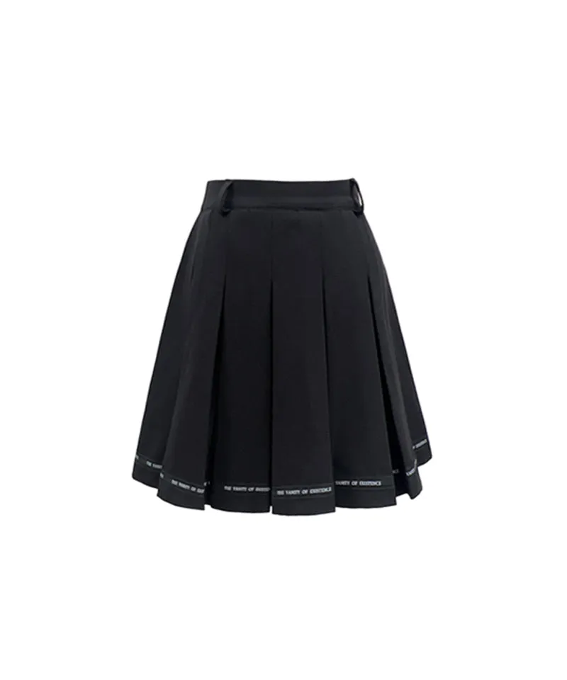 Q.C PLAY: Tapeline Pleated Back Banding Skirt - 3 colors