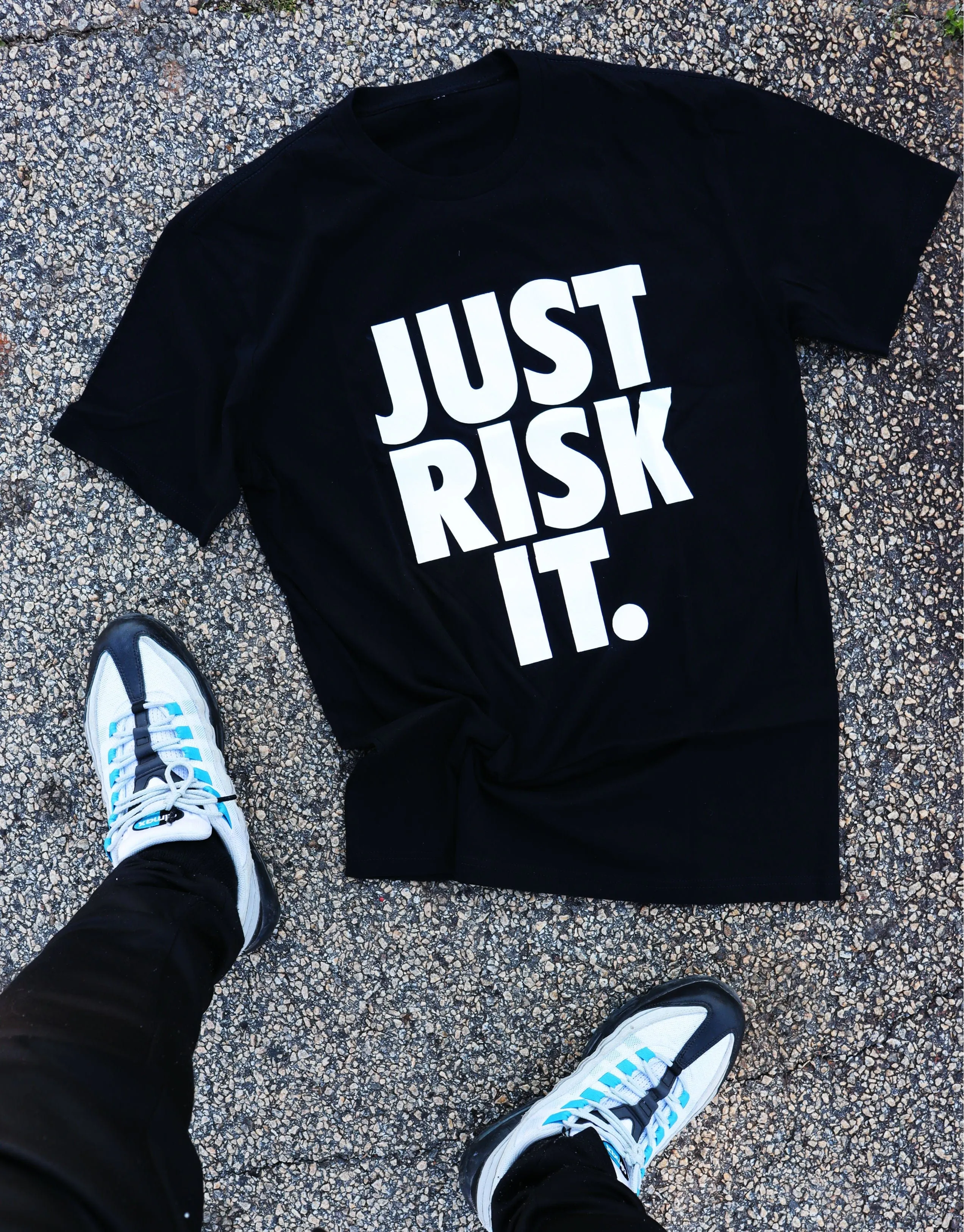 RISKY REWARDS “JUST RISK IT” COTTON TEE