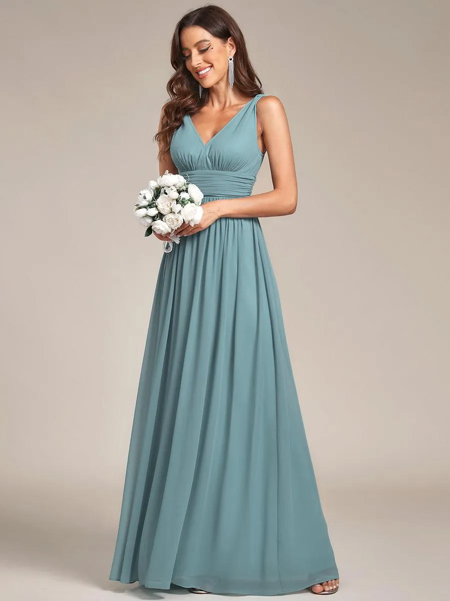 Robe de demoiselle d'honneur en mousseline à col en V