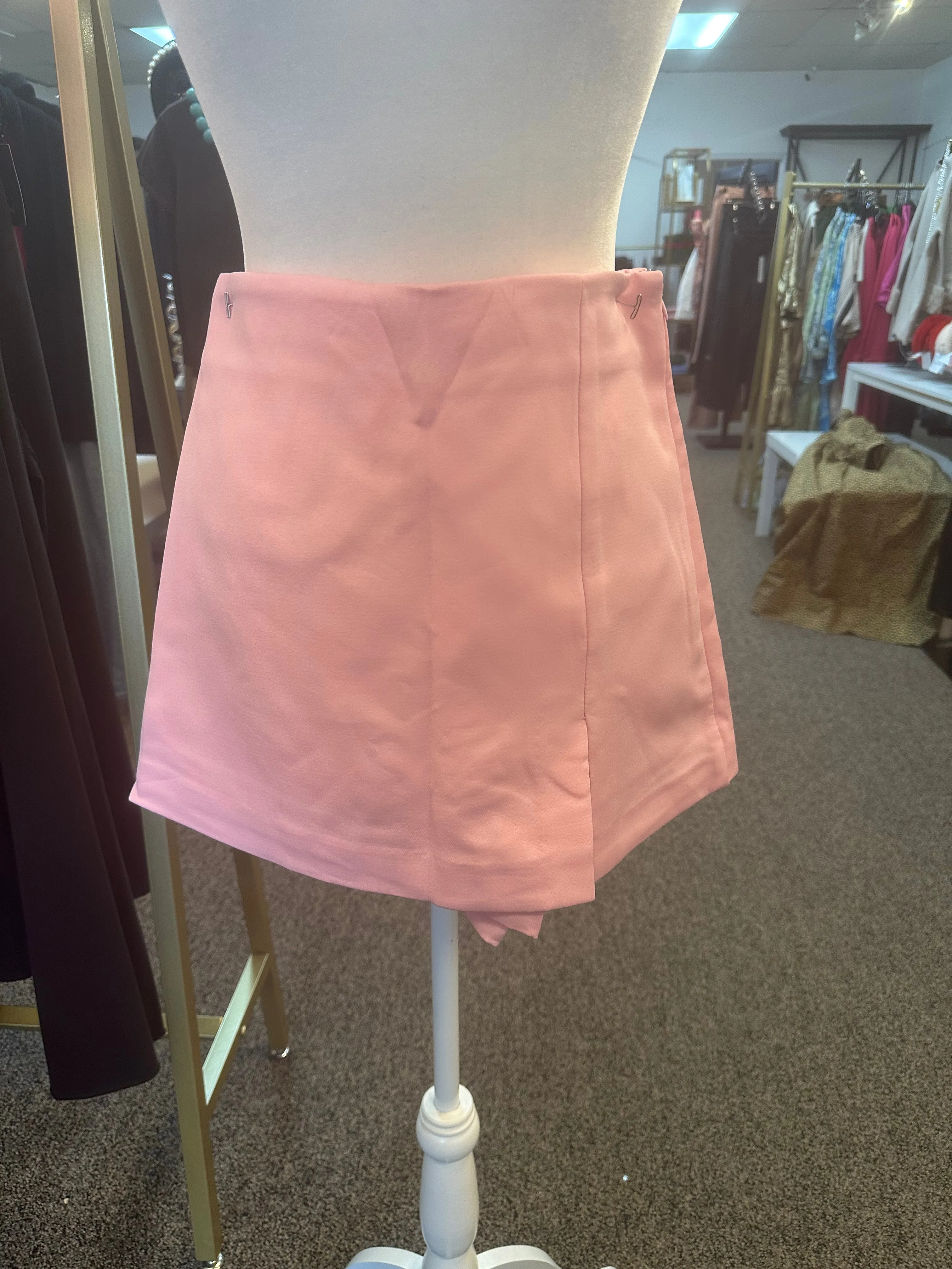 The Margot Slit Detail Skort - Pink