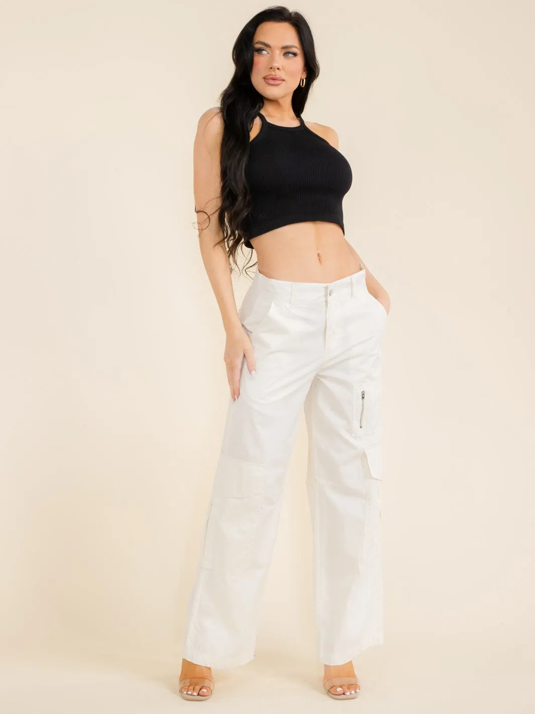 WOMEN'S BUTTON CLOSURE CARGO POCKETS WIDE LEG PANTS