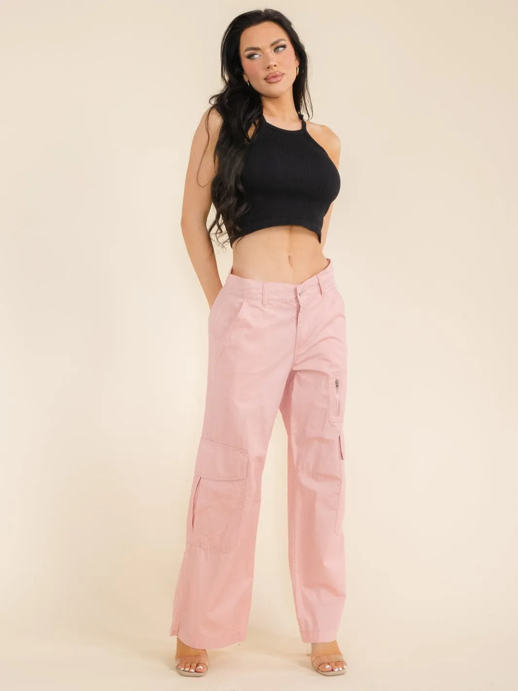 WOMEN'S BUTTON CLOSURE CARGO POCKETS WIDE LEG PANTS