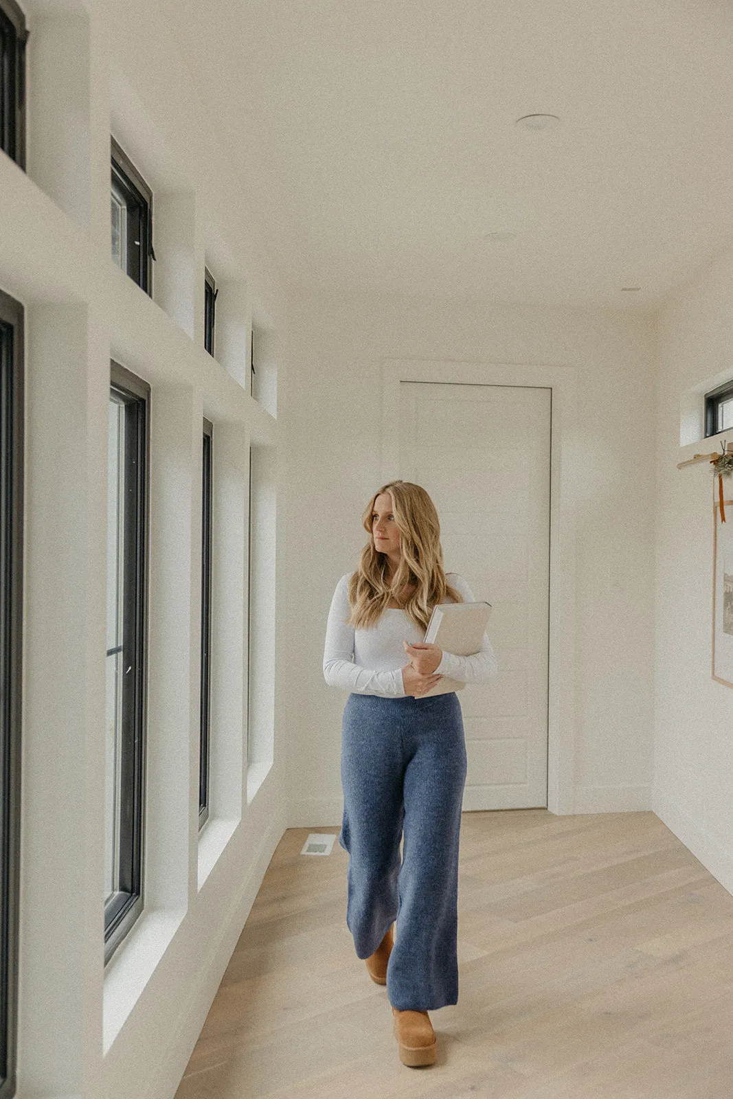 Women's Luxe Wide Leg Sweater Pant - Navy