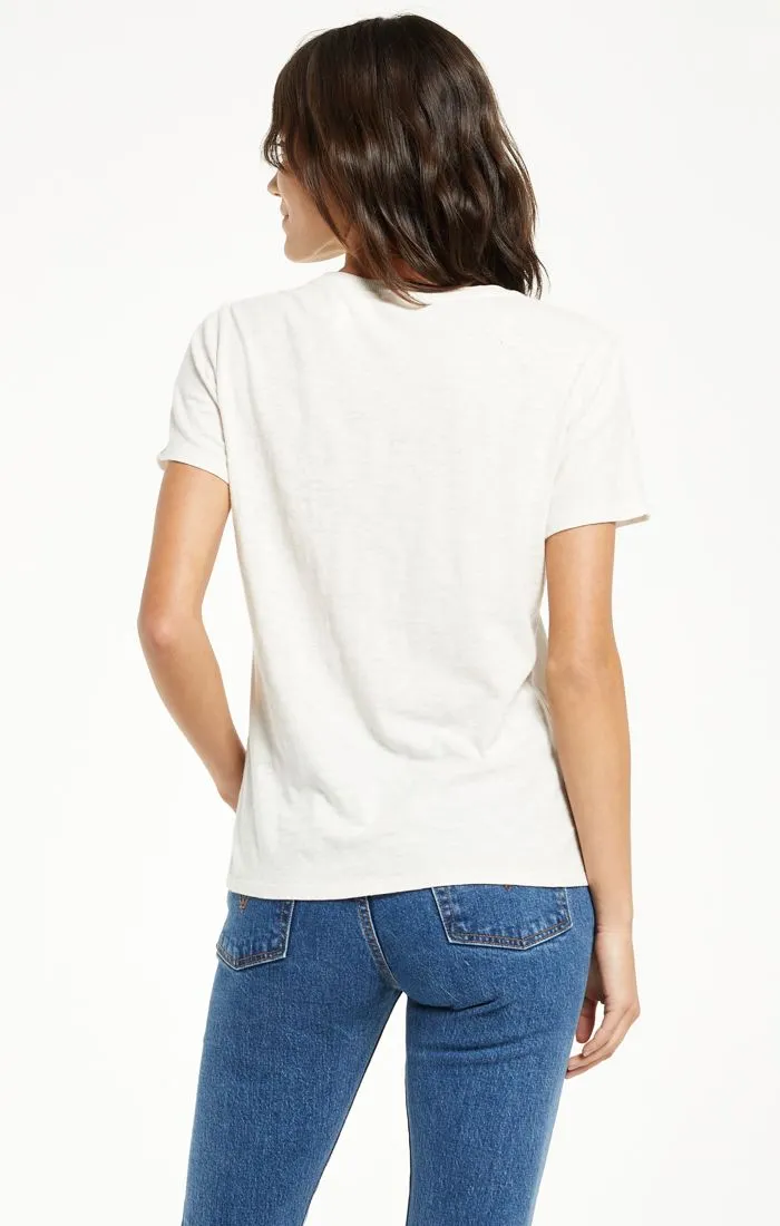 Working nine to wine easy tee in sandstone