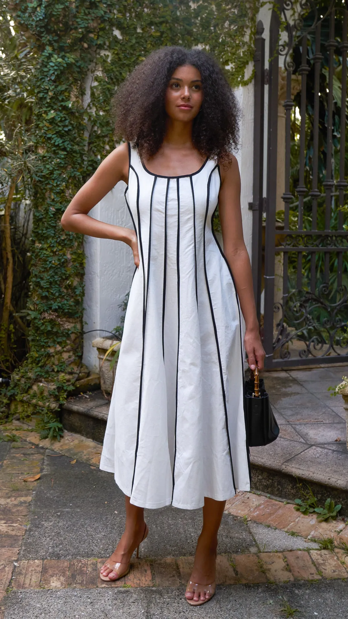 Yesinea Maxi Dress