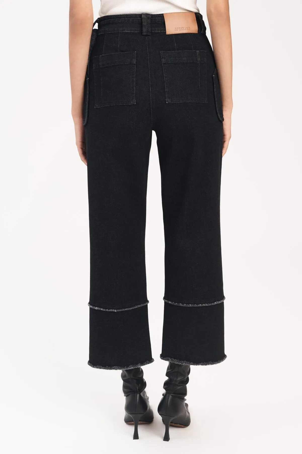 Zuri Cropped Wide Leg Pant in Black